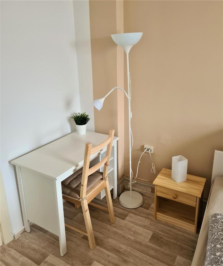 Ferienwohnung Mit Seeblick Бранденбург Екстериор снимка