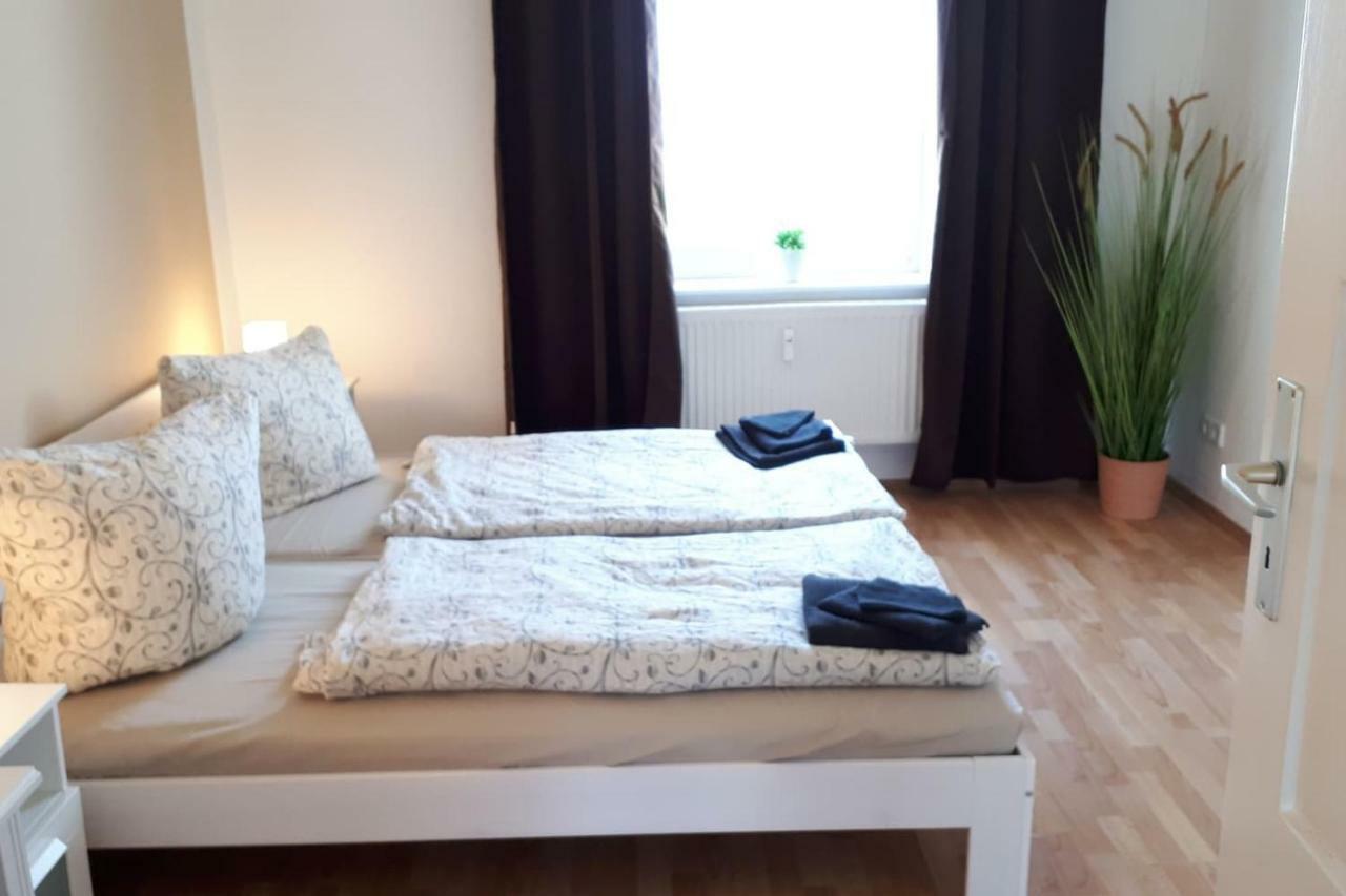 Ferienwohnung Mit Seeblick Бранденбург Екстериор снимка